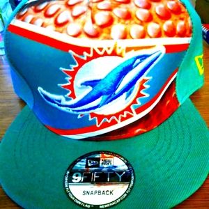 Miami dolphins snapback